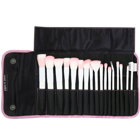 Wet n Wild, 17 Piece Brush Roll, 17 Piece Collection